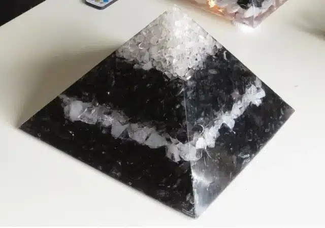 Afbeelding Super Orgon Shungiet Piramide