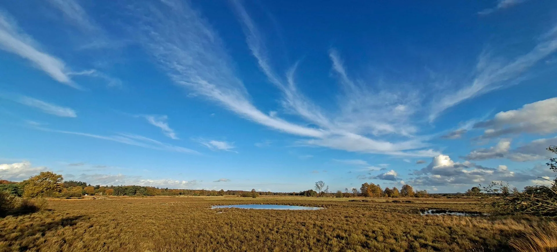 speelse wolken mooi drenthe